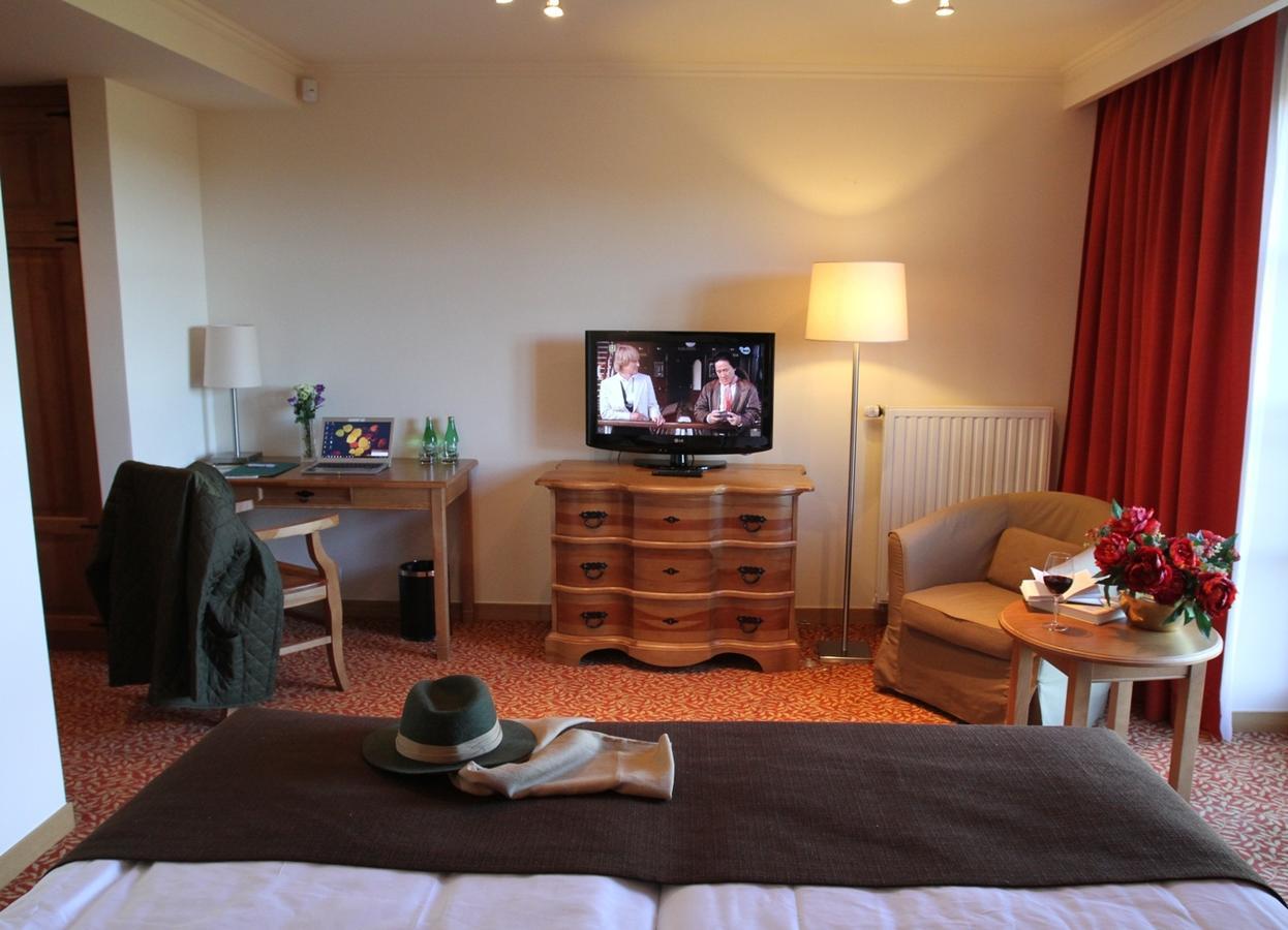 Hotel Zamek Bobolice Niegowa Rom bilde